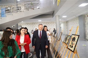 ASÜ’de Anadolu’nun Renkleri, Cumhuriyetin İzleri sergisi açıldı